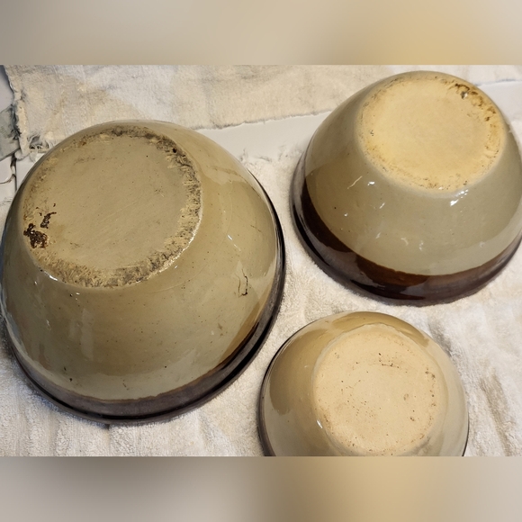 Nesting Stone ware Set of 3 bowls - Picture 4 of 5